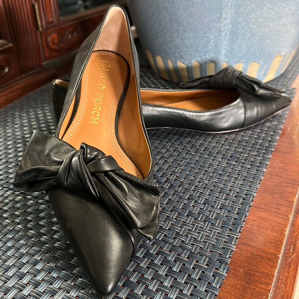 Tory Burch 8.5 Black Bow Flats